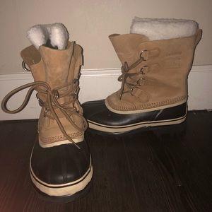 BRAND NEW Sorel boots